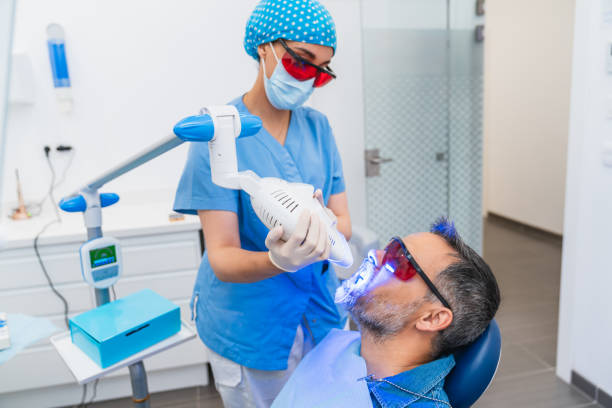Best Emergency Gum Treatment in Lake Riverside, CA